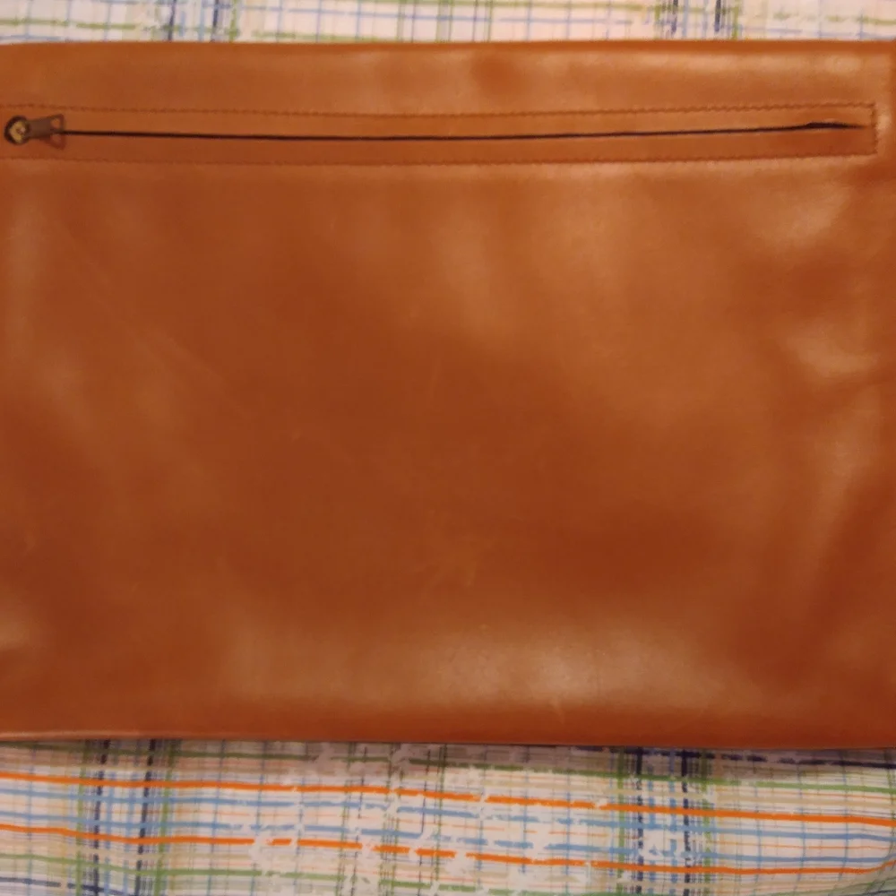 Authentic Dunhill London Caramel Leather Messenger Bag for Men or Women - Picture 10 of 13